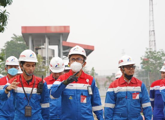 Pertamina Patra Niaga Regional Sumbagut Perkuat Keandalan Operasional di Riau, Wakil Direktur Utama Tinjau Fuel Terminal Sei Siak