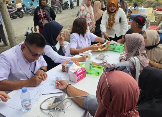 Klinik Berjalan di Atas Rel, KAI Divre I Sumut Hadirkan Layanan Kesehatan Gratis bagi Warga di Serdang Bedagai