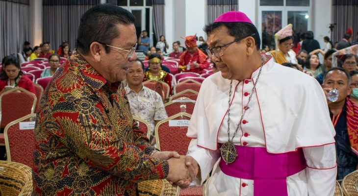 Hadiri Pembukaan Pesparani Katolik Tingkat Sumut, Uskup Apresiasi Wali Kota Wesly