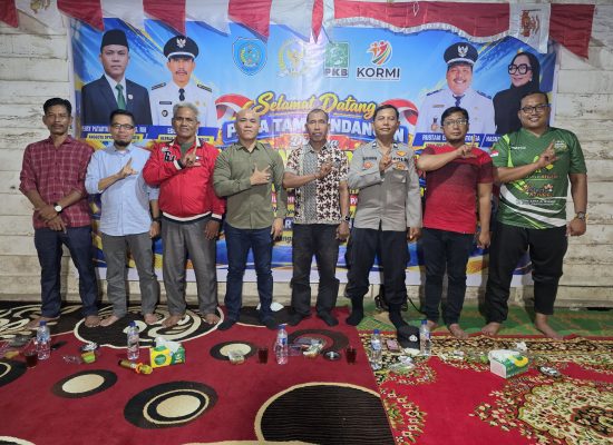 Meriahkan HUT ke-81 Labuhanbatu, Penry Patartua Nababan Buka Turnamen Trup Gembira di Cinta Makmur