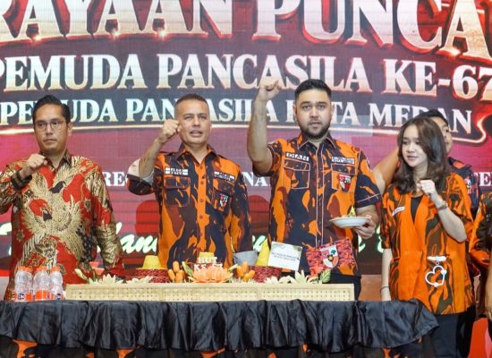 Perayaan Puncak HUT PP ke 67,  MPC PP Kota Medan Bagikan 670-670 Paket Sembako Kapada Pakir Miskin & Anak Yatim